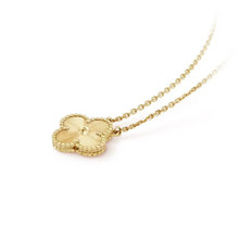 Load image into Gallery viewer, Clover Leaf Gold Necklace
